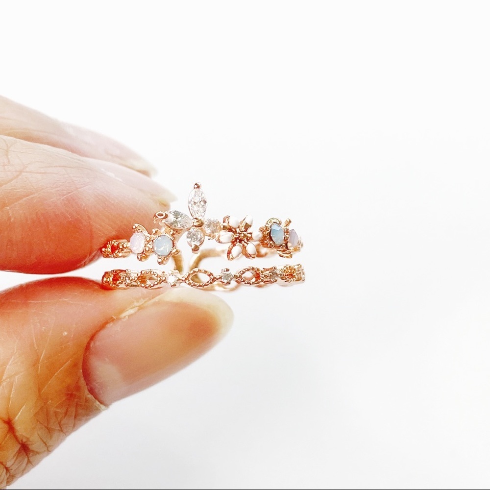 Butterfly Garden Rose Gold Tone Dual Ring Band 5+ - Picture 4 of 6
